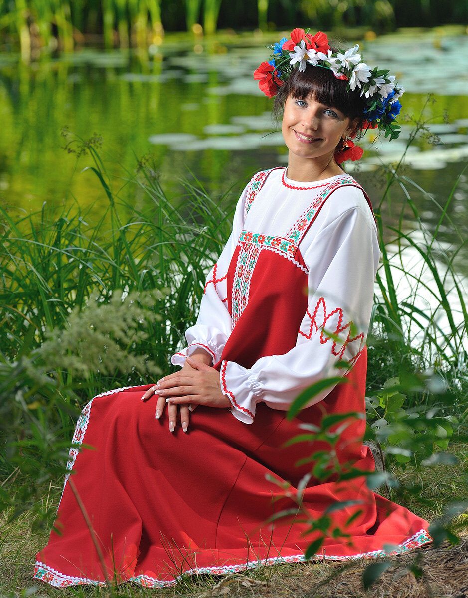 Beautiful girl Girls in Slavic costumes in Monrovia
