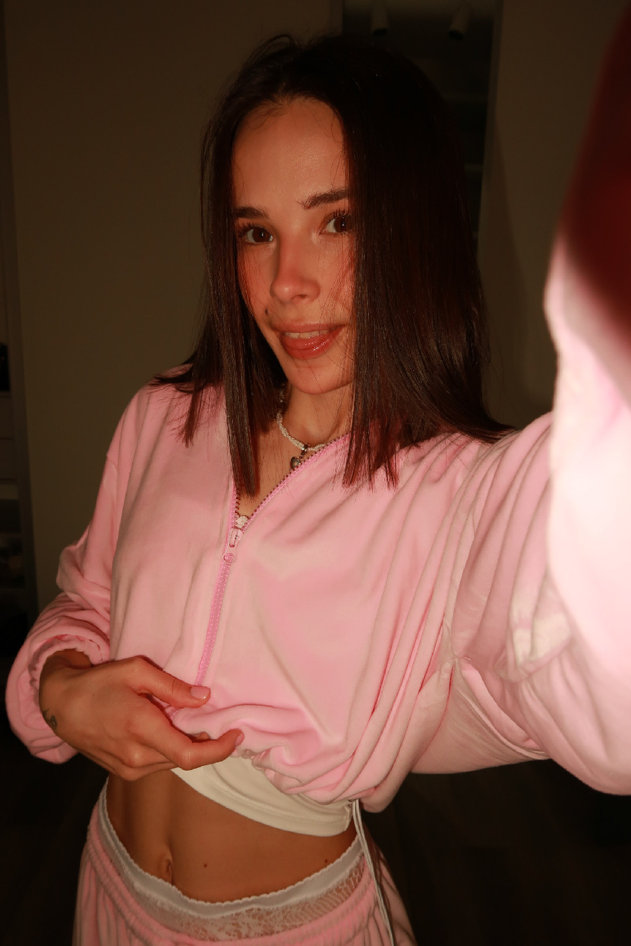 Tina brings the glow — live moments in Monrovia